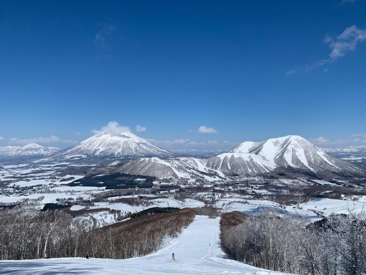 Matsu House With Air Conditioner - 5 Min To Rusutsu Ski Resort Buitenkant foto