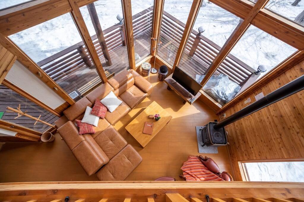 Matsu House With Air Conditioner - 5 Min To Rusutsu Ski Resort Buitenkant foto